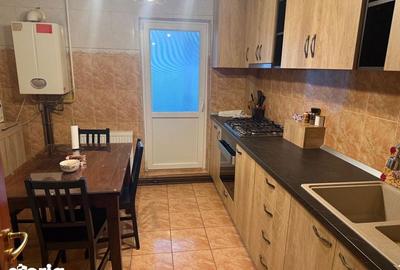 Apartament cu 2 camere decomandat în Arcu - 2