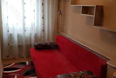 Garsonieră decomandată în Central - 7