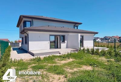 Casă cu 4 camere în Livada - 8