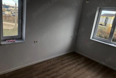 Apartament cu 2 camere decomandat în Giroc - 4