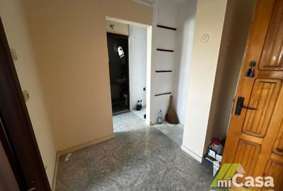 Apartament cu 2 camere decomandat în Micro 18 - 2