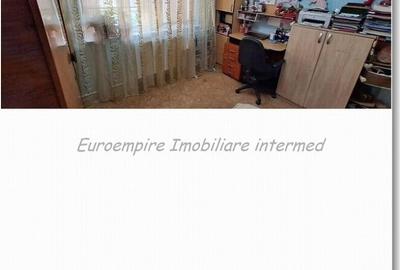 Apartament 2 camere zona Cet - 8