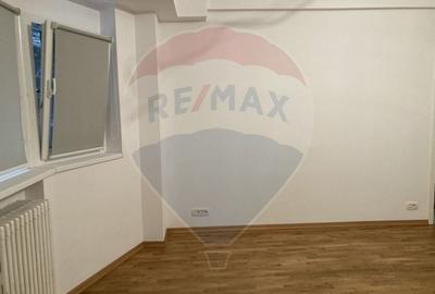 Inchirere apartament Romana - Metrou - 2