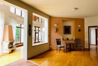 Casă individuală cu 12 camere cu Piscina în Central - 7