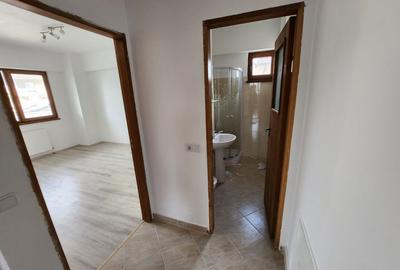 Apartament cu 3 camere decomandat în Vest - 10