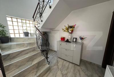 Casa P+2 , 179mp, zona Mall Promenada - 12