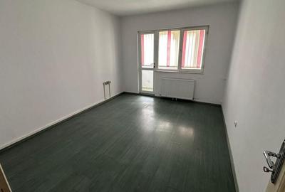 Apartament 4 camere, suprafata generoasa, zona  Dacia - 8