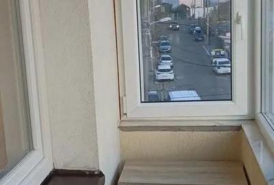 Apartament cu 2 camere semidecomandat, mobilat în Fundeni