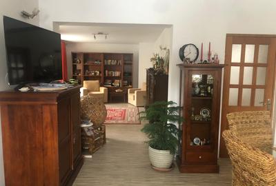 Chiajna, vila P+E+M, teren 900 mp,  369000 Euro - 2