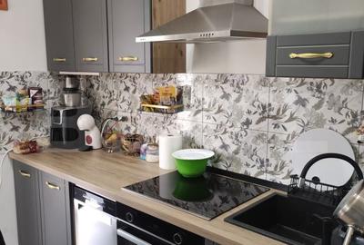 Casă cu 3 camere cu Teren 303 Mp în Mircea cel Bătrân
