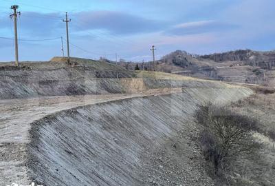 Teren de 5200 mp, în Ponor - 6