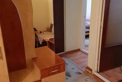 Apartament cu trei camere decomandat - 5