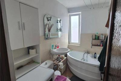 Apartament cu 2 camere decomandat, mobilat în Central - 3