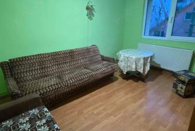 Garsonieră decomandată în Central - 2