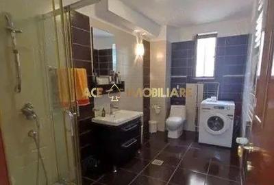 Casă cu 4 camere cu Canalizare în Central - 4