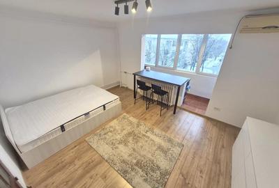 Garsonieră decomandată, mobilată în Complex Studențesc