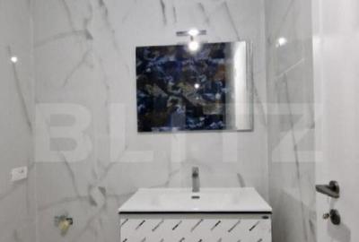 Apartament cu 3 camere semidecomandat în Central - 1