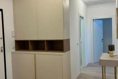Apartament cu 3 camere decomandat în 13 Septembrie - 2