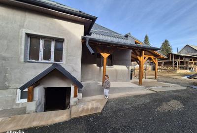 Casă cu 3 camere cu Teren 800 Mp în Beliș - 2