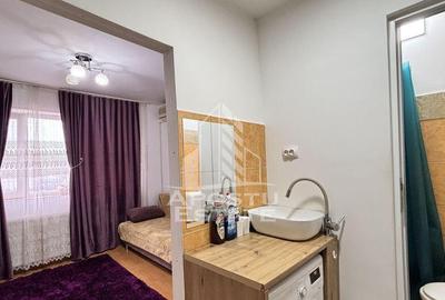 Garsoniera cocheta, mobilata si utilata, etaj intermediar... - 3