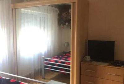2 camere in zona Complexului Studentesc
