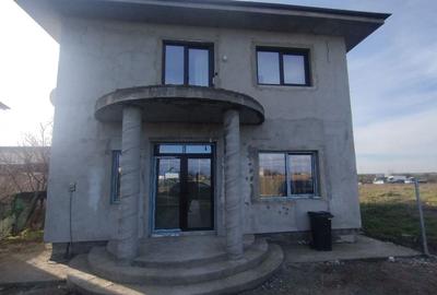 Casa P+1 Lazu