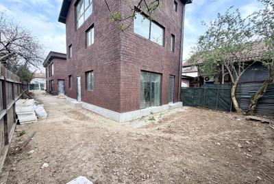 Casă individuală cu 4 camere cu Canalizare în Metalurgiei - 26