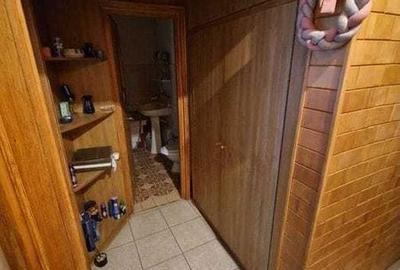 Apartament cu 3 camere decomandat în Carpați 2