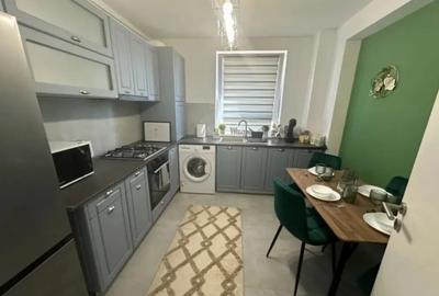 Apartament cu 2 camere decomandat, mobilat în Tractorul - 2