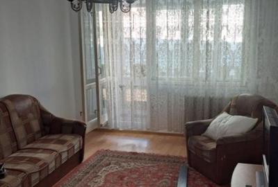 Apartament cu 3 camere decomandat în Doamna Ghica