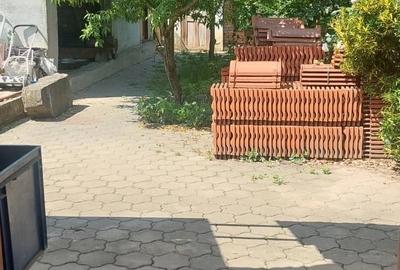 Casă cu 3 camere cu Teren 1100 Mp în Obreja - 2