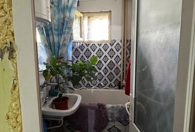 Apartament cu 2 camere decomandat în Orșova - 1