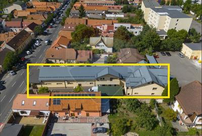Cladire generoasa P+E+M, ideala pentru afaceri si locuit confortabil! - 1