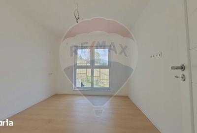 Casă cu 5 camere cu Teren 276 Mp în Dâmbul Rotund - 2