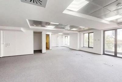Spațiu comercial, de 335 mp, în Victoriei - 1