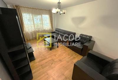 Apartament cu 3 camere decomandat, mobilat în 9 Mai - 2