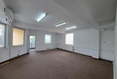 Spatiu comercial sau pentru birouri, situat in cartierul Zorilor! - 2