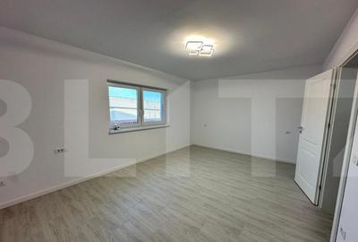 Casă cu 3 camere cu Teren 70 Mp în Cetate - 7