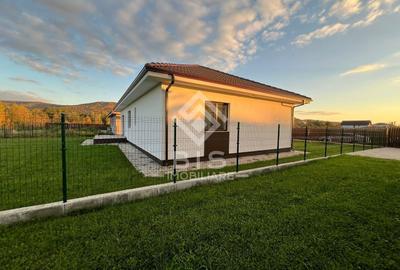 Casă individuală cu 4 camere cu Teren 700 Mp în Unirea - 5