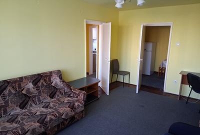 Inchiriez apartament 2 camere Inchiriez apartament 2 camere - 3