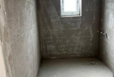 Apartament cu 3 camere, 66 mp, 2 balcoane, zona Terra - 8