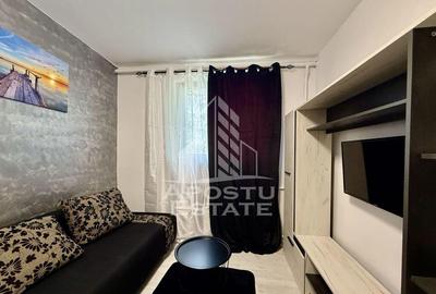 Garsoniera renovata si mobilata, totul nou, zona Take Ion...