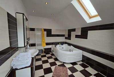 Casă cu 4 camere cu Teren 1765 Mp în Tașca - 5