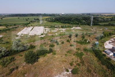 Teren intravilan, de vanzare, 28.760 mp, zona industriala T - 2