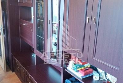Apartament 2 camere, 55 mp, etaj 3/4, centrala proprie , Girocului - 4