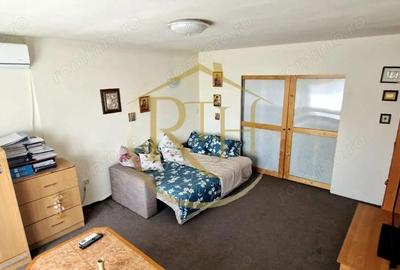 Bloc Nou, Zona Soarelui, apartament 2 camere decomandat, 2 locuri de parcare - 13