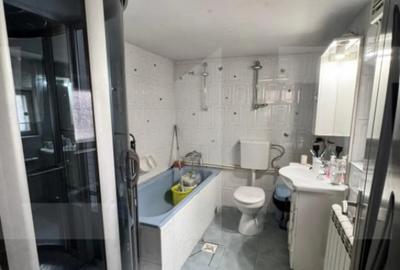 Casă cu 3 camere cu Teren 451 Mp în Central - 1