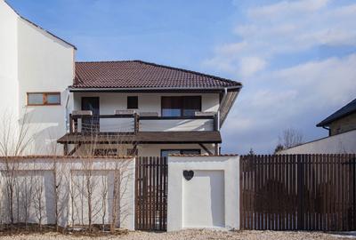 Casă cu 4 camere cu Teren 400 Mp în Hărman