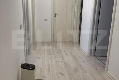 Apartament cu 3 camere în Tractorul - 2