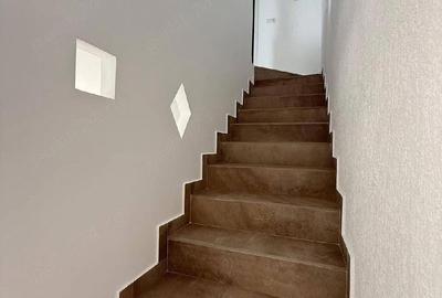 Casă cu Teren 450 Mp în Central - 8